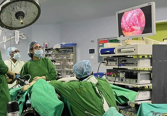 Laparoscopy & Hysteroscopy